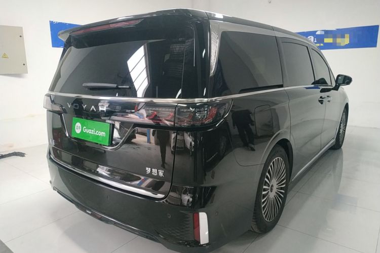 Used VOYAH Dream 2025 PHEV Four-Wheel-Drive Flagship Kunpeng Edition
