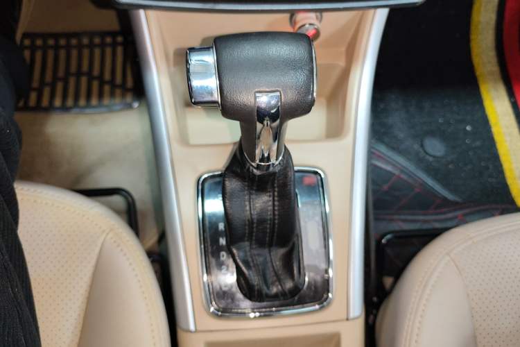 Used BAIC E Series 2012 Hatchback 1.5L Automatic Leshang Version