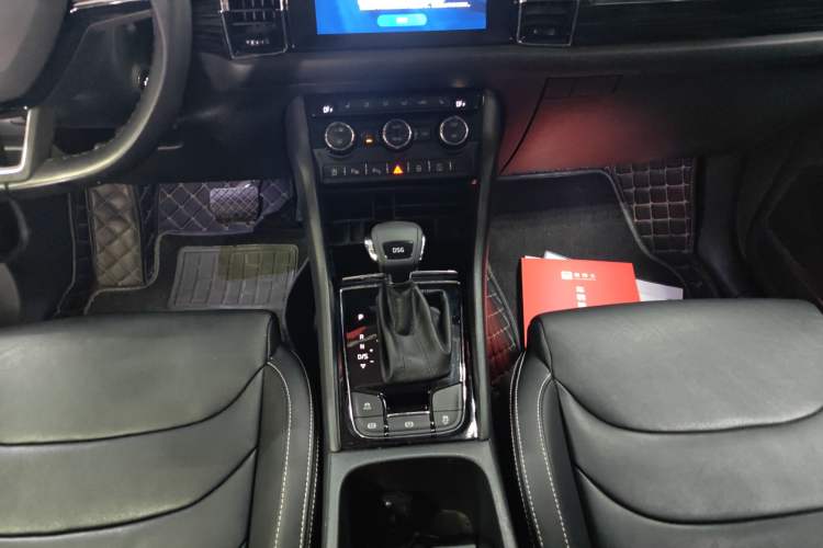 Used Skoda Kodiaq 2019 TSI330 5-Seat Two-Wheel Drive Luxury Enjoyment Edition China V Standard Gear Lever