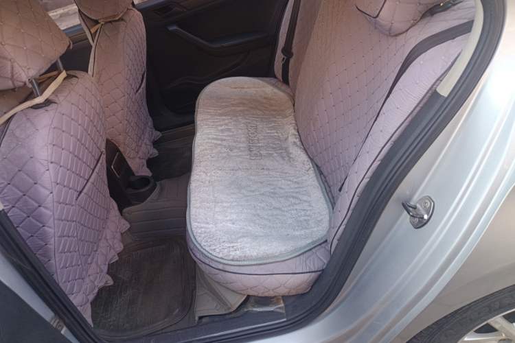 Used Volkswagen Jetta 2013 1.4L Manual Fashion Model