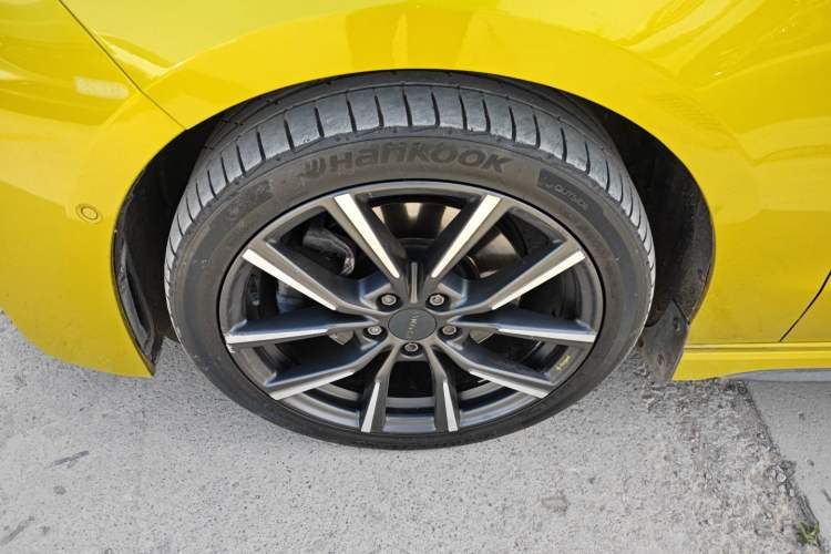 Used Lynk & Co 03 2022 03+ 2.0TD Automatic Wind-Chasing Edition
