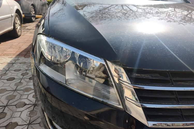 Used Volkswagen Lavida 2013 Restyled Classic 1.6L Manual Comfort Edition
