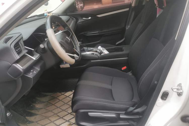 Used Honda Civic 2019 220TURBO CVT Dynamic Edition China V