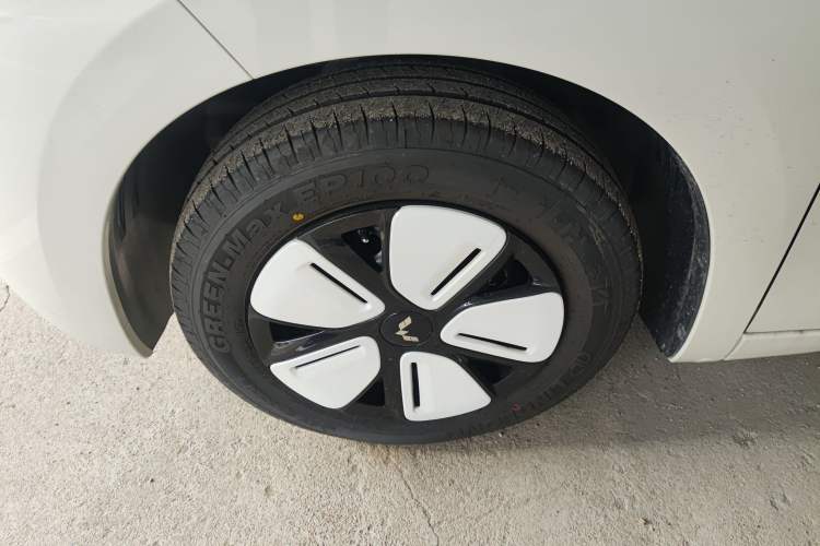 Used Wuling Hongguang MINIEV 2025 Four-Door Version Advanced Edition