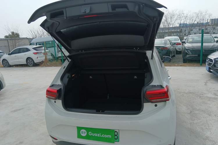 Used Volkswagen ID.3 2025 Smart Model Outstanding Oxygen Edition