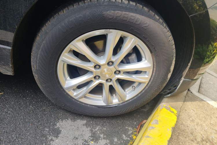 Used Chevrolet Equinox 2019 535T Automatic YuJie Edition China VI
