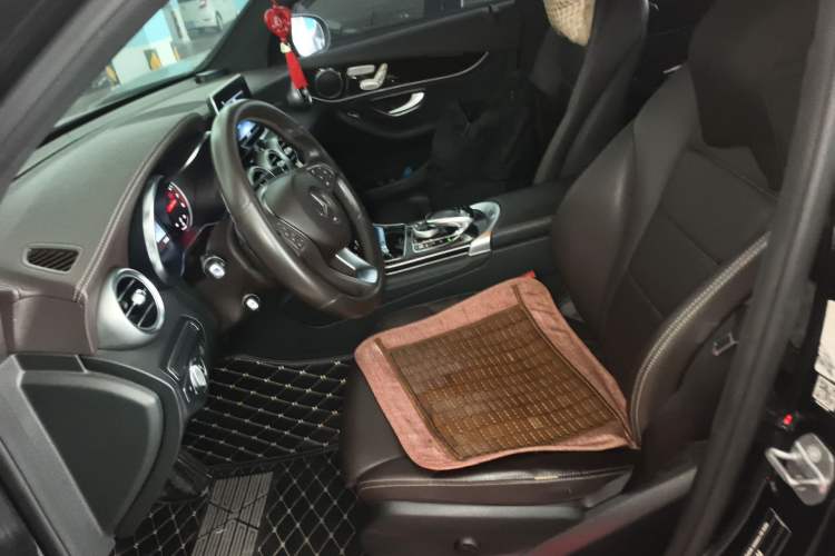 Used Mercedes-Benz GLC 2017 GLC 260 4MATIC Dynamic Edition
