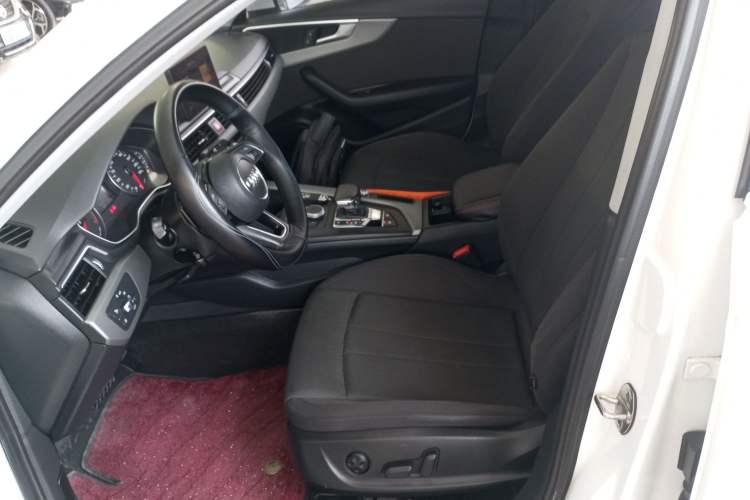 Used Audi A4L 2019 40 TFSI Ambition China VI