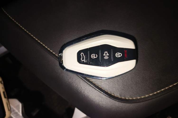 Used JETOUR X70S 2022 1.5T DCT Active Version 5 Seats
