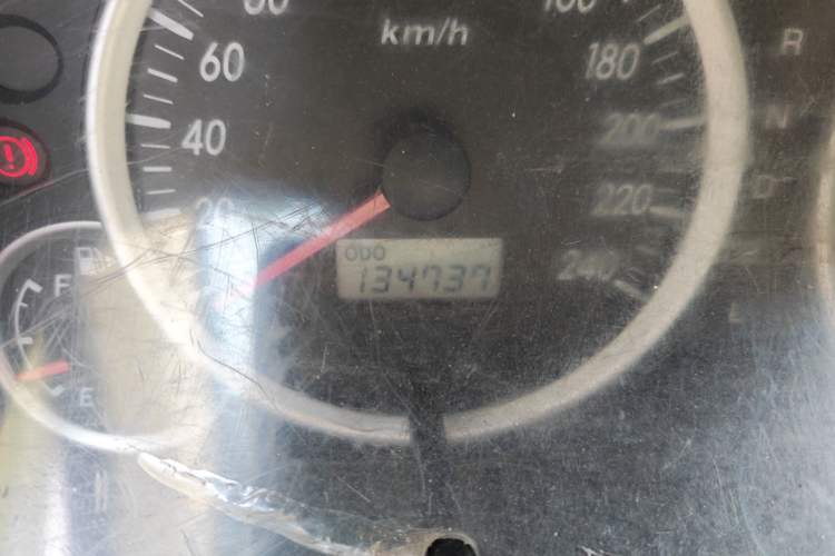 Used FAW Senya M80 2009 1.5L Automatic 5-Seater Luxury Version Odometer Close Up