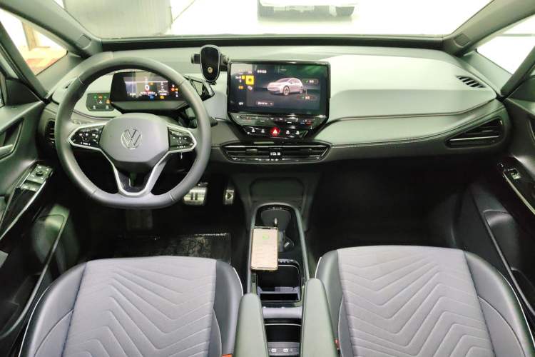 Used Volkswagen ID.3 2024 Outstanding Edition
