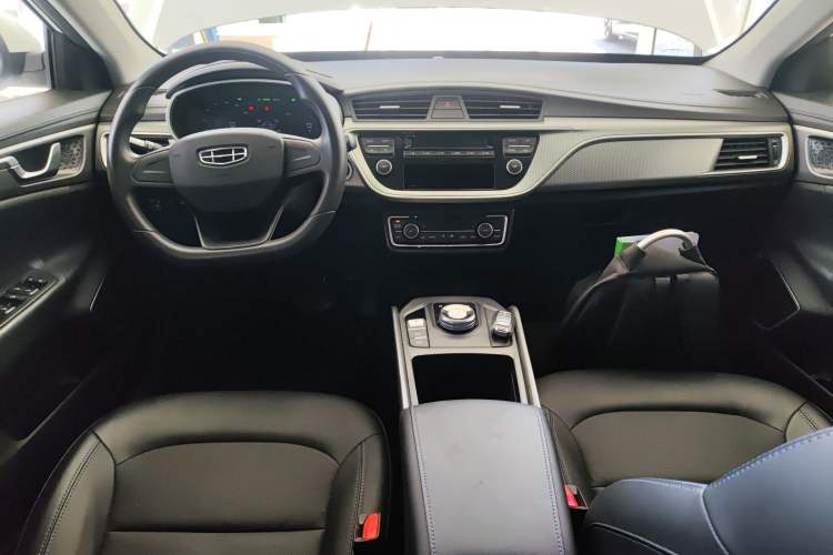 Used Geely Auto Emgrand New Energy 2022 EV Pro Ride-Hailing Version Lithium Iron Phosphate Center Console