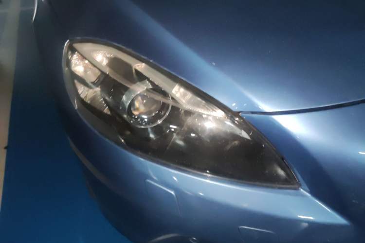 Used Volvo V40 2015 1.6T Zhiya Edition Right Front Headlight