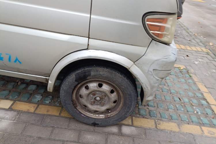 Used CHANGAN KAICHENG Star 2009 1.0L-SC6363B4-JL465Q Right Front Wheel Hub