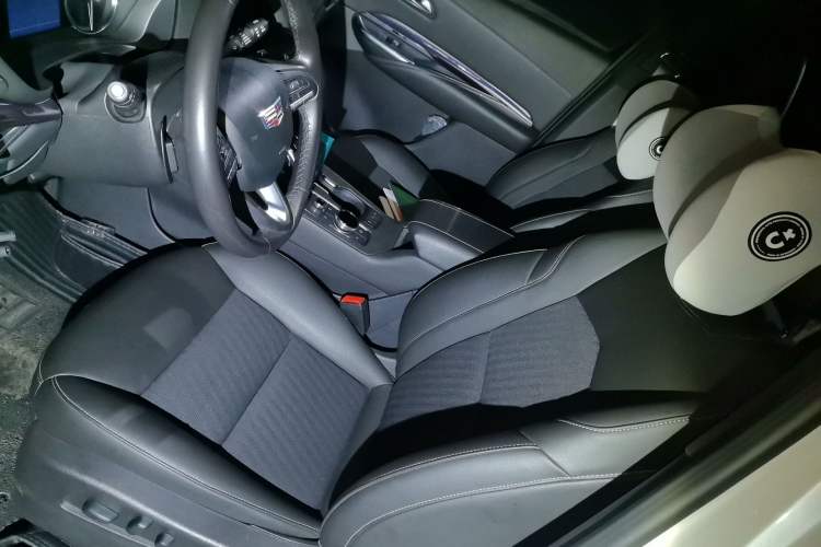 Used Cadillac XT4 2020 28T Two-Wheel Drive Tech Version Left Front Seat