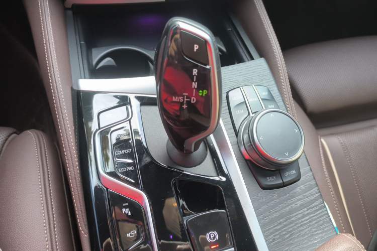 Used BMW 5 Series 2023 530Li Luxury Edition M Sport Package