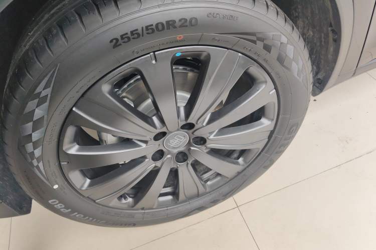 Used BYD Tang New Energy 2025 Model Smart Drive Version DM-i 175KM Prestige Version
