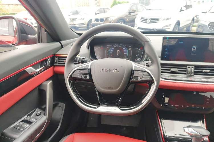 Used Dongfeng Aeolus Yixuan 2021 230T Automatic Zuiying Knight Edition Steering Wheel