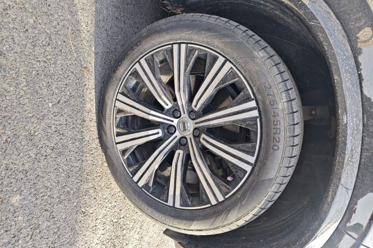 Used Volvo XC90 New Energy 2022 E-Drive Hybrid T8 Luxury Flagship 7-Seater