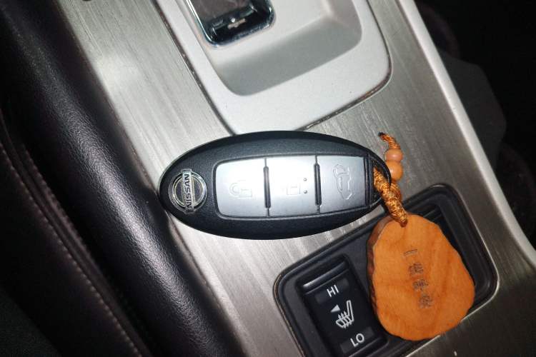 Used Nissan Murano 2019 2.5L XL Two-Wheel Drive Smart Connect Luxury Edition China VI Standard Vehicle Key