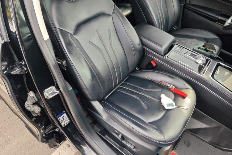 Used Ford Edge 2021 PLUS EcoBoost 245 Two-Wheel-Drive Titanium 7-Seater
