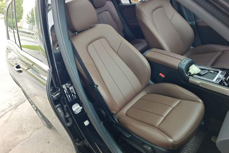 Used Mercedes-Benz GLB 2024 GLB 200 Fashion Model