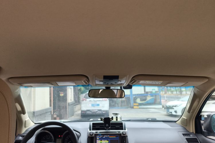 Used Toyota Prado 2013 2.7L Automatic Parallel Import