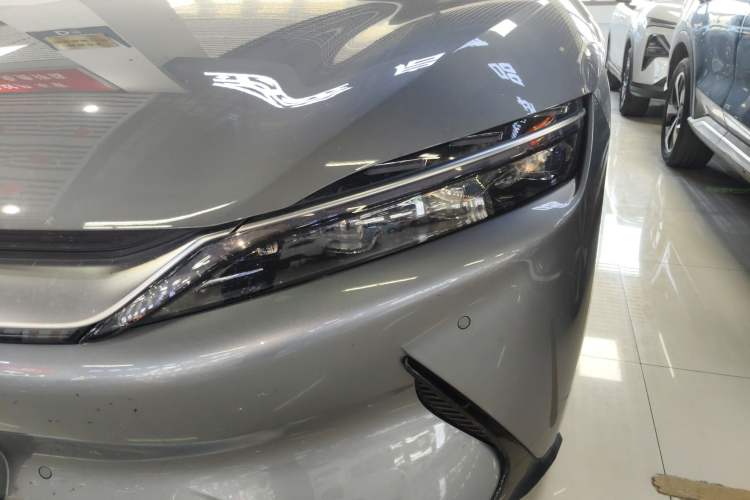 Used BYD Han 2020 EV Long-Range Luxury Model
