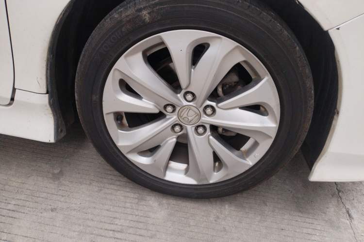 Used Honda Jade 2017 1.8L automatic Comfort version 5 seats