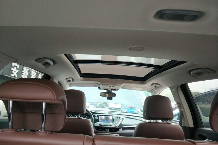 Used Buick Envision 2019 20T Two-Wheel Drive Luxury Version China VI Standard