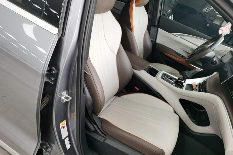 Used BYD Song Pro New Energy 2023 Champion Edition DM-i 110KM Beyond Model
