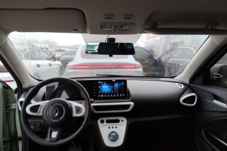 Used ORA White Cat 2020 305 km Luxury Version
