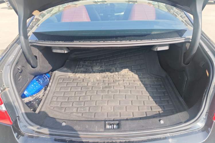 Used Mercedes-Benz E-Class 2010 E 260 CGI Coupe