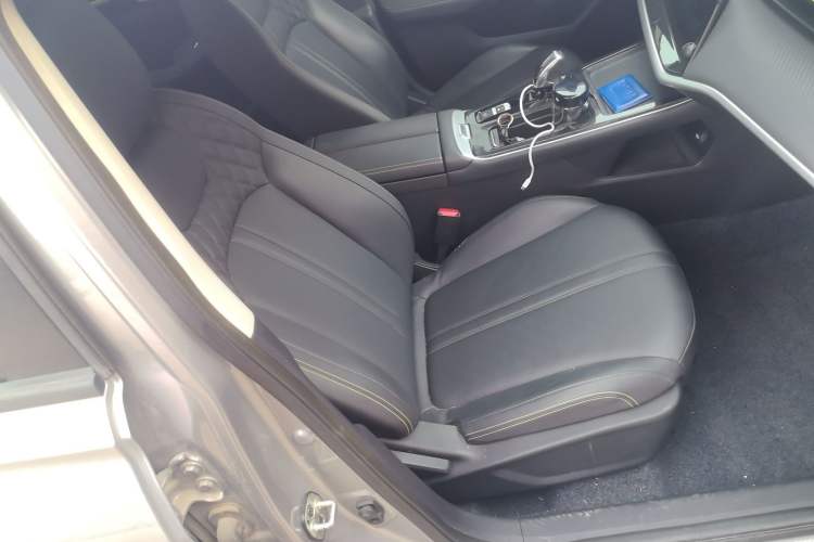 Used Dongfeng Aeolus Yixuan MAX 2021 Super-Efficient Dad Hybrid Edition
