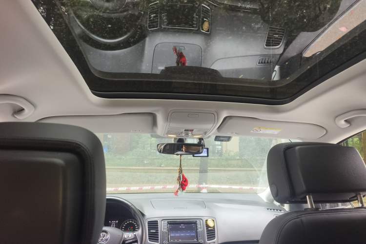 Used Volkswagen Sharan 2016 380TSI Luxury 7-Seater
