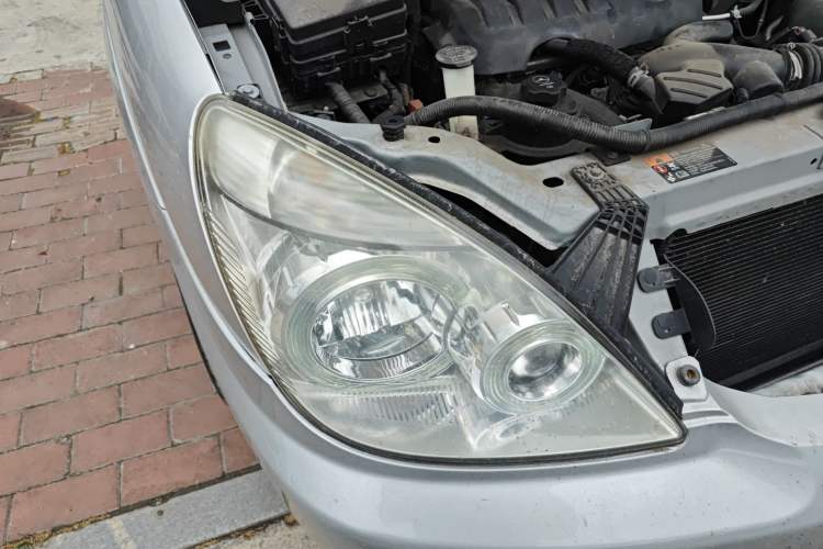 Used Buick GL8 2014 2.4L Classic Edition Right Front Headlight