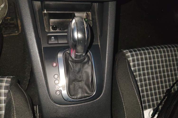 Used Volkswagen Scirocco 2015 1.4TSI Fashion Edition
