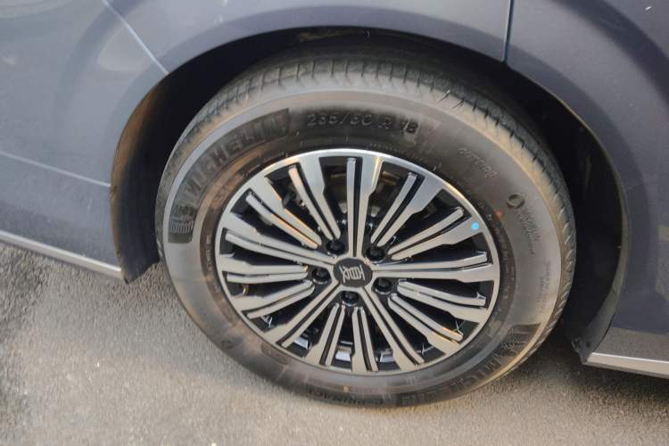 Used BYD Xia 2025 DM-i 1.5T 180km Beyond Edition