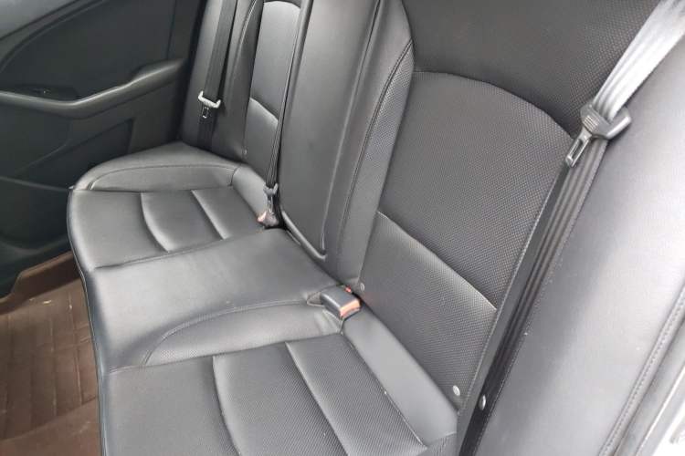 Used Kia K5 2015 2.0L Automatic LUX Left Rear Seat
