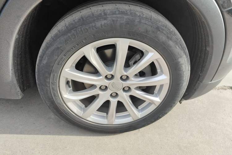 Used Cadillac XT4 2023 28T Two-Wheel Drive Fashion Edition
