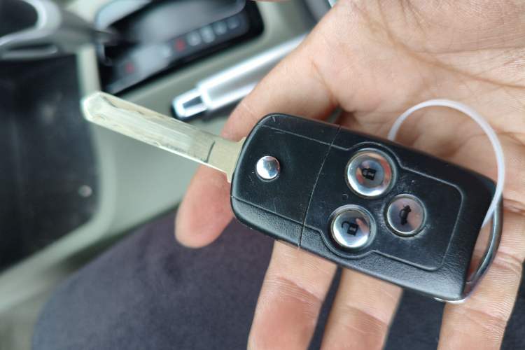 Used Honda Civic 2013 10th Anniversary 1.8L Automatic Luxury Edition Vehicle Key