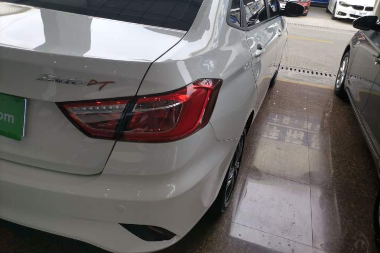 Used Changan Eado DT 2019 1.6L Manual Comfort Model China VI Standard