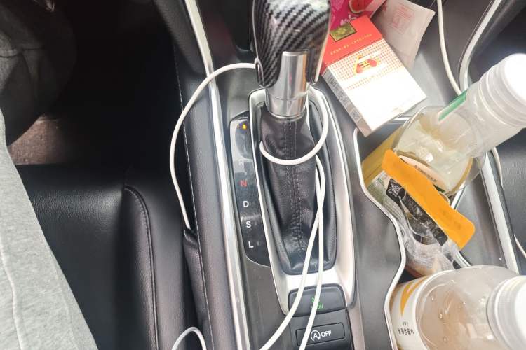 Used Honda Accord 2018 260TURBO Luxury Edition China V Emission Standard Gear Lever