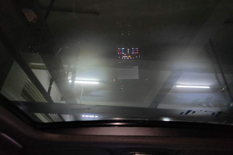 Used Lincoln Continental 2019 2.0T Two-Wheel Drive Prestige Version China VI Standard
