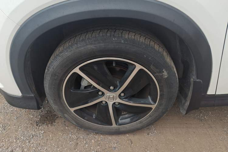 Used Honda Vezel 2020 1.5L CVT Pioneer Edition
