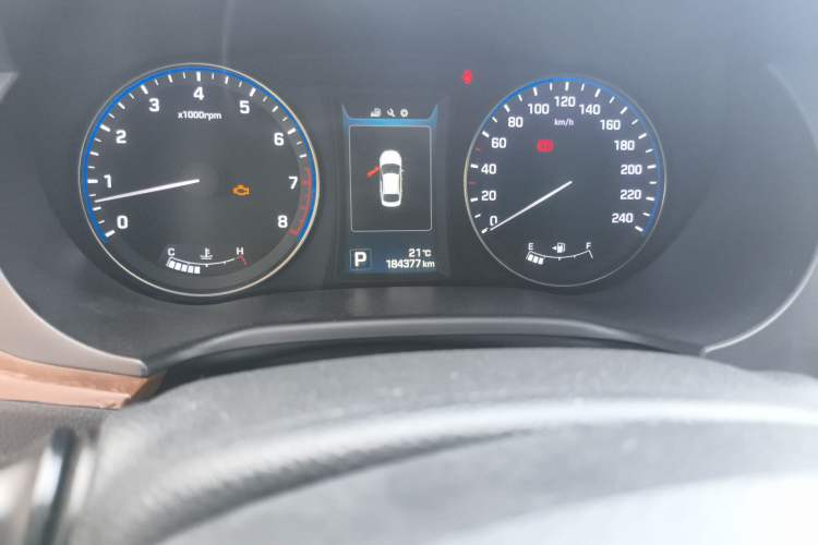 Used Hyundai Mistra 2014 1.8L Automatic Deluxe DLX Model