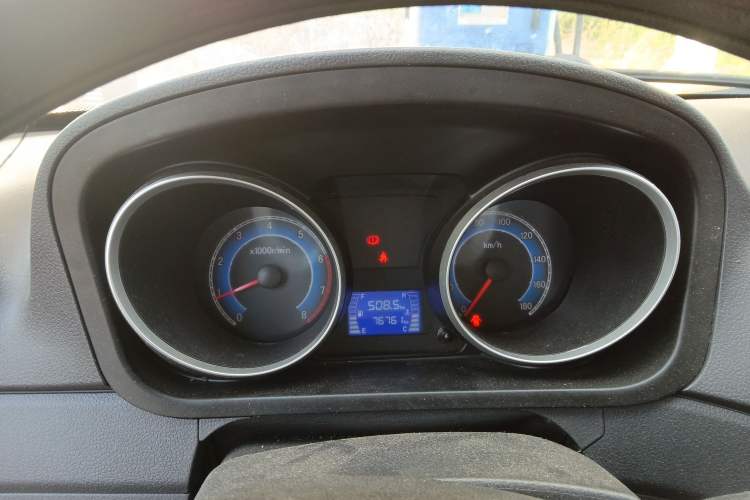 Used CHANGAN KAICHENG Ruixing M90 2021 2.0L Standard Version Flat-Top Liftgate 6-Seater LJ481Q6