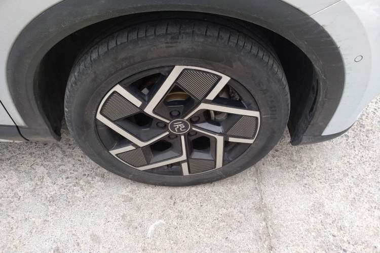 Used BYD Yuan PLUS 2024 Honor Edition 510KM Beyond Model
