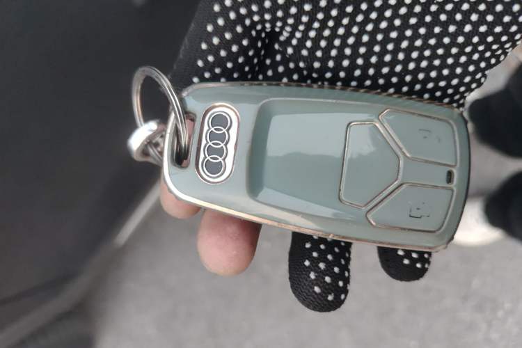 Used Audi Q5L 2021 40 TFSI Luxury Dynamic Edition Vehicle Key