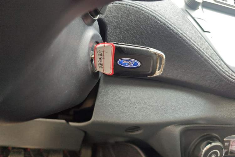 Used Ford Escort 2017 Happy Edition 1.5L Manual Fashion Model Vehicle Key